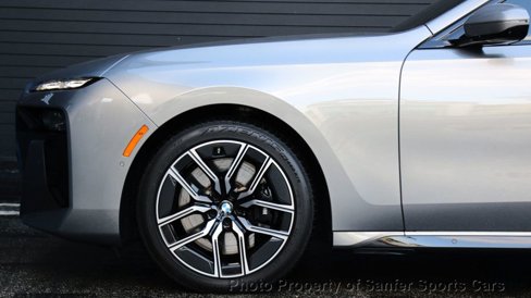 Used 2023 BMW 760i xDrive w/ Executive Package image 13