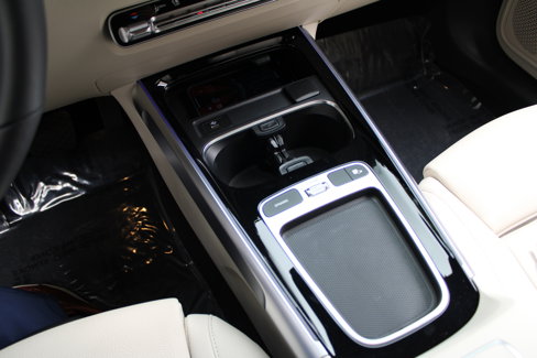 Certified 2025 Mercedes-Benz GLB 250 4MATIC image 18