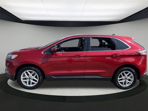 Used 2024 Ford Edge SEL image 11
