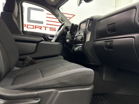 Used 2021 Chevrolet Silverado 1500 Custom w/ Safety Confidence Package image 57