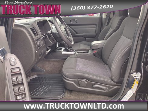 Used 2008 HUMMER H3 w/ Chrome Appearance Package image 12