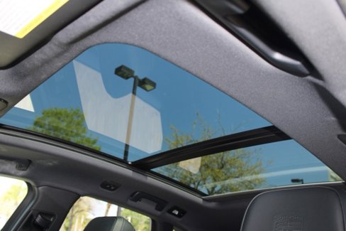 Certified 2024 Porsche Macan image 28