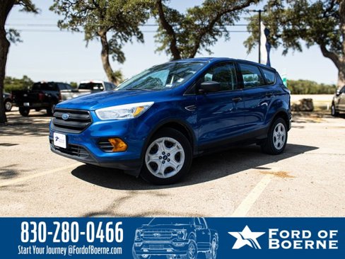 Used 2017 Ford Escape S image 1