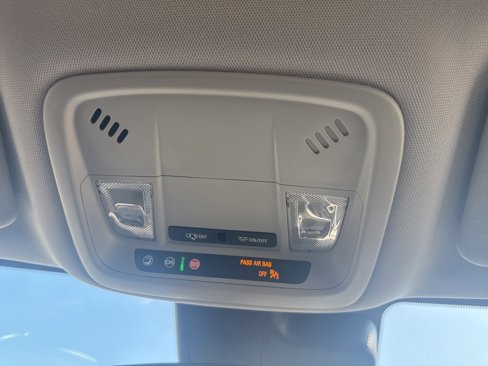 Used 2024 Chevrolet Malibu LT image 28