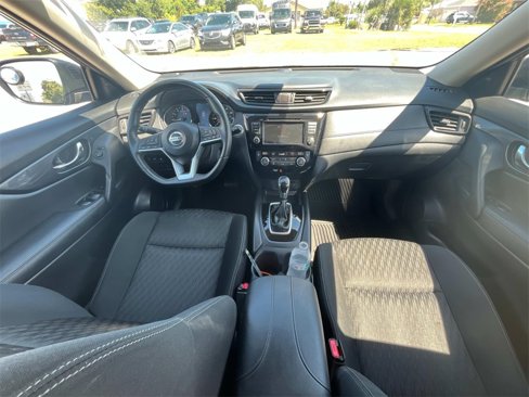 Used 2019 Nissan Rogue SV image 21