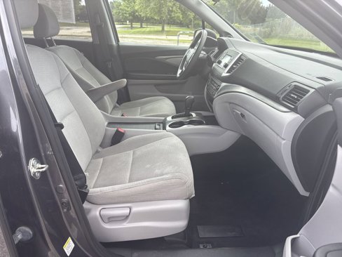 Used 2016 Honda Pilot LX image 25