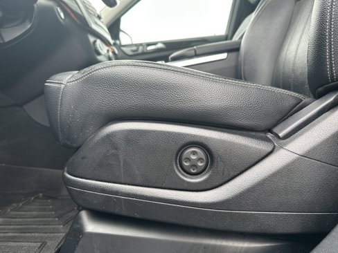 Used 2016 Mercedes-Benz GL 450 4MATIC image 27