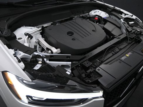 New 2025 Volvo XC60 B5 Core image 39