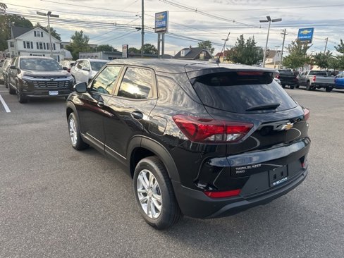 New 2026 Chevrolet TrailBlazer LS w/ LS Convenience Package image 3