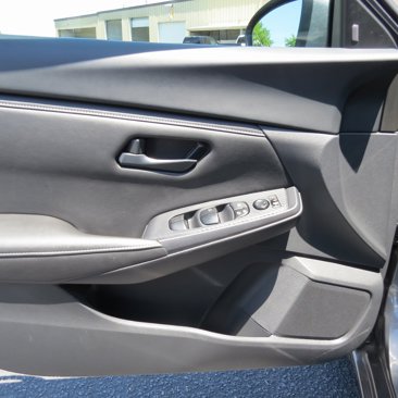 Used 2024 Nissan Sentra S image 15
