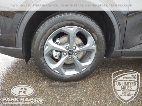 New 2025 Ford Escape ST-Line w/ Tech Pack #1 image 27