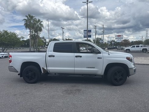 Used 2014 Toyota Tundra SR5 image 2