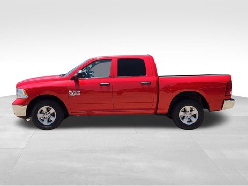 Used 2023 RAM 1500 Classic SLT w/ Trailer & Traction Group image 4