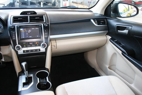 Used 2012 Toyota Camry LE image 12