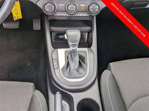 Used 2023 Kia Forte LXS image 15