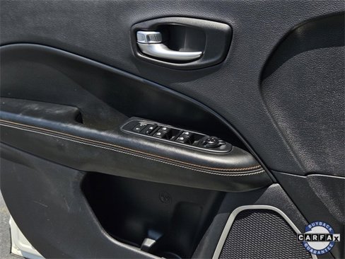 Used 2021 Jeep Compass Latitude image 19