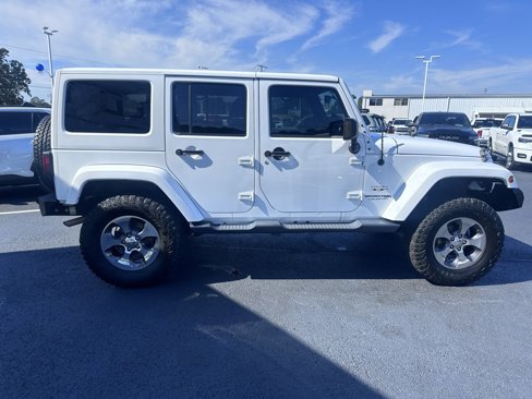 Used 2018 Jeep Wrangler Unlimited Sahara w/ Connectivity Group image 25