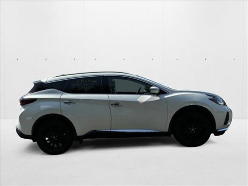 Used 2020 Nissan Murano Platinum image 4