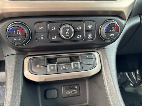 Used 2020 GMC Acadia Denali w/ Trailering Package image 30
