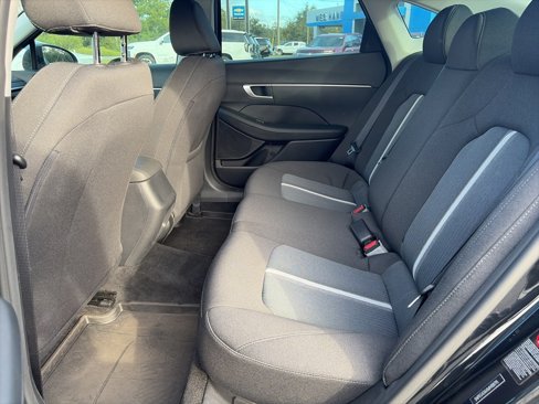 Used 2021 Hyundai Sonata SE image 12
