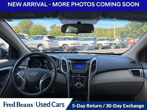 Used 2016 Hyundai Elantra GT image 12