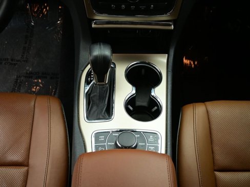 Used 2016 Jeep Grand Cherokee Summit w/ Platinum Series Group image 7