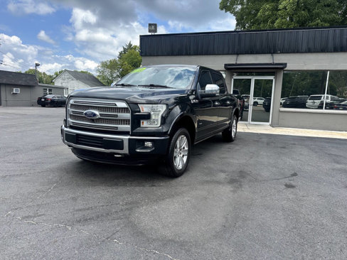 Used 2015 Ford F150 Platinum w/ Equipment Group 701A Luxury image 3