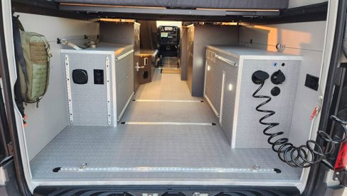 Used 2022 Mercedes-Benz Sprinter 2500 image 18