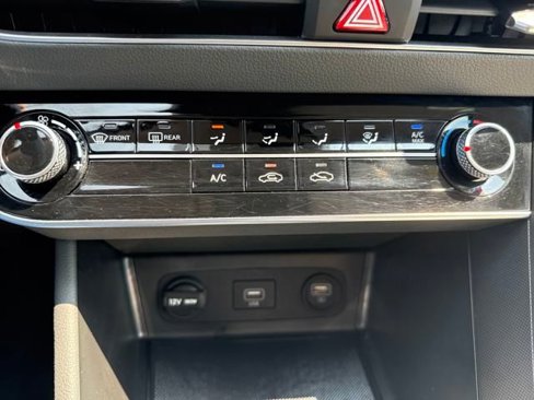 Certified 2023 Hyundai Sonata SE w/ Preferred Accessory Package image 23