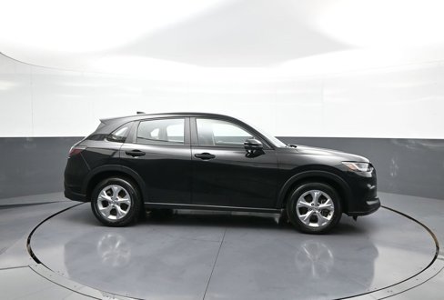 Certified 2023 Honda HR-V LX image 5