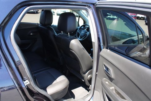 Used 2021 Chevrolet Trax LT w/ Driver Confidence Package image 25