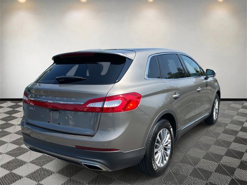 Used 2016 Lincoln MKX Select w/ Select Plus Package image 3
