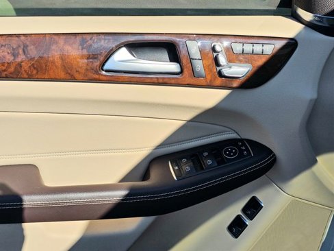 Certified 2019 Mercedes-Benz GLS 450 4MATIC image 24