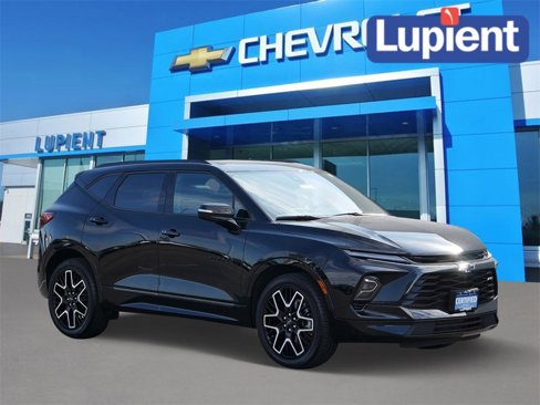 Certified 2023 Chevrolet Blazer RS w/ Driver Confidence II Package image 1