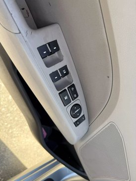 Used 2020 Hyundai Elantra SEL image 14