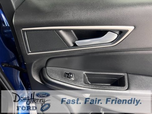 Used 2024 Ford Edge SEL image 33