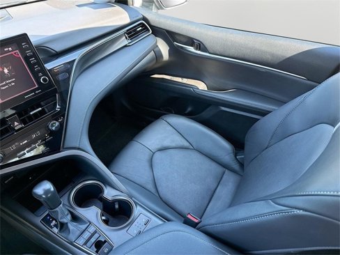 Used 2023 Toyota Camry XSE image 22