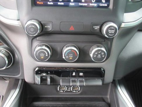 Used 2021 RAM 1500 Big Horn image 25