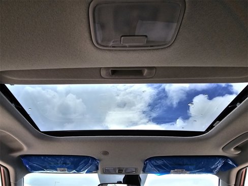 New 2025 Hyundai Venue SEL image 9