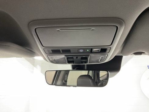 Certified 2020 Honda Pilot Touring image 33