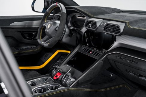 Used 2024 Lamborghini Urus Performante image 38
