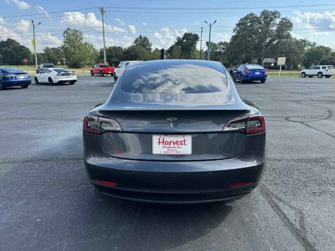 Used 2018 Tesla Model 3 Long Range image 5