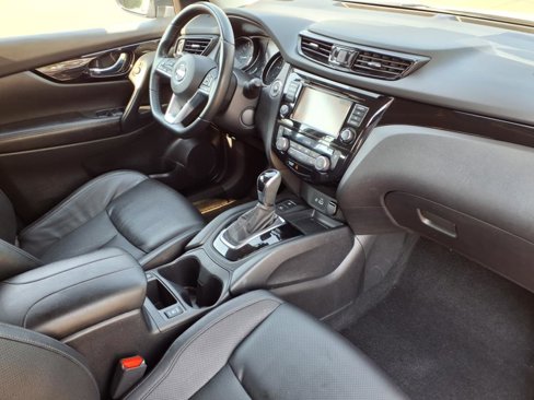 Used 2022 Nissan Rogue Sport SL image 12
