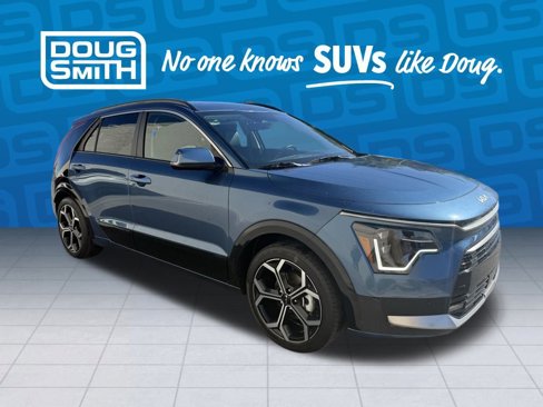 Used 2023 Kia Niro SX Touring image 5