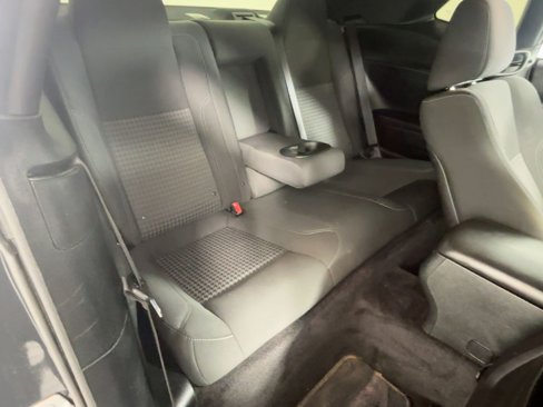 Used 2019 Dodge Challenger SXT image 27