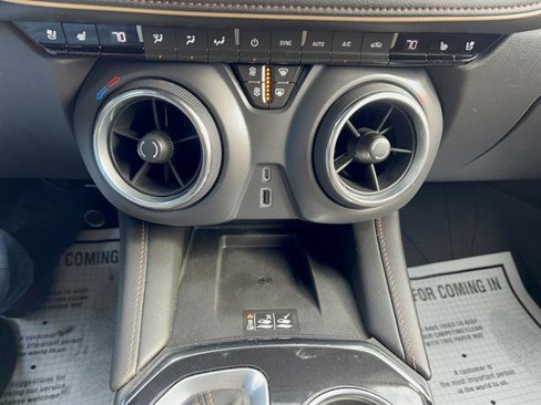 Used 2020 Chevrolet Blazer Premier w/ Driver Confidence II Package image 33