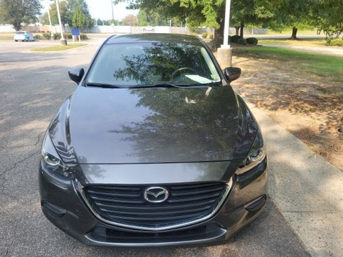 Used 2018 MAZDA MAZDA3 Touring image 23