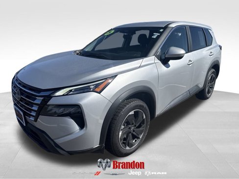 Used 2024 Nissan Rogue SV image 1