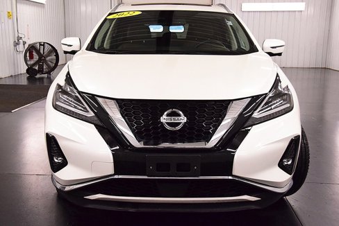 Used 2022 Nissan Murano Platinum w/ Cargo Package image 2