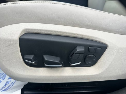 Used 2014 BMW 550i Sedan image 15